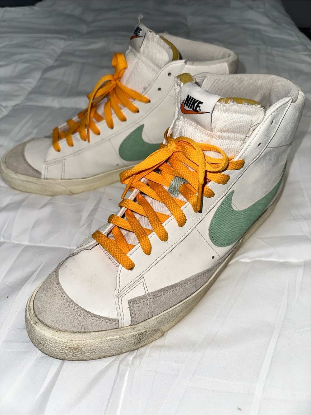 Nike Blazer Mid ’77 Vintage Sail Green High Tops Men’s 13